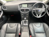 V40 D4 SE ディーゼル 