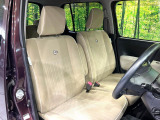 運転席シート廻りは使用感も少なく、良好な状態となっています。丁寧に使われていたことがよくわかりますね。