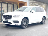購入後は全国のVOLVO正規ディーラーにてアフターサービスをお受けいただけます。定期点検サービス、延長保証などの有料サービスも手厚くご用意しておりますので、ご不安事はお気軽にご相談下さい。