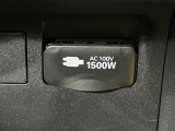 【アクセサリーコンセント】キャンプやスポーツ、アウトドアでのアクティビティはもちろん、災害・停電の際に助けにもなるAC100Vコンセントを装備♪ケータイやタブレット、ゲーム機器の充電にも♪