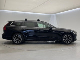 全国のVOLVOからお取り寄せが可能※!遠方の店舗に展示してあるクルマが気になる場合も、最寄りの店舗でご購入ただくことが可能です!是非私たちに要望をお聞かせください!※別途費用