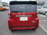 プライバシ-ガラスで車内への日差しを和らげ急な室温変化を防ぎます♪