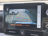 【バックガイドモニター】ハンドルを切ると車の進行方向にガイド線が動きます!車庫入れの際にあると嬉しいですよね♪