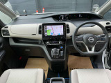 セレナ 1.2 e-POWER ハイウェイスターV 
