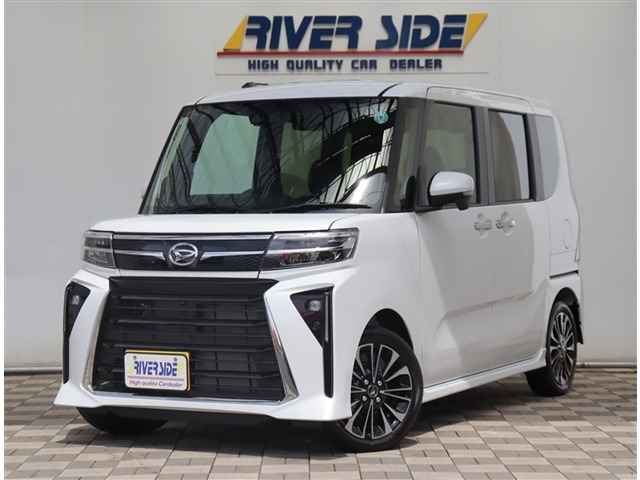 タントカスタム RS 届出済未使用車 10インチナビ