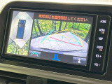 【パノラミックビューモニター】専用のカメラにより、上から見下ろしたような視点で360度クルマの周囲を確認することができます☆死角部分も確認しやすく、狭い場所での切り返しや駐車もスムーズに行えます。