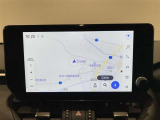 【純正ナビ】人気の純正ナビを装備しております。ナビの使いやすさはもちろん、オーディオ機能も充実!キャンプや旅行はもちろん、通勤や買い物など普段のドライブも楽しくなるはず♪