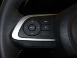 ステアリングスイッチです!運転中に視線を逸らすことなく操作することができます!