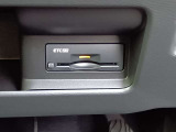 【ETC2.0車載器装備】 高速道路・首都高速、アクアライン走行時に便利な、ETC2.0装着車です。