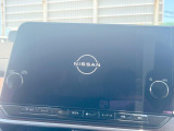 【大画面ナビ】人気の大型9インチナビを装備。存在感のある大画面はインパクト大!ナビ利用時のマップ表示は見やすく、テレビやDVDは臨場感がアップ!いつものドライブがグッと楽しくなります♪