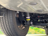 お車を安心してお乗りいただく為には、足回りの定期点検が欠かせません。サービスサポート(有償保証)では無料点検もご提供しており、安心のカーライフをお過ごしいただけるサポート体制が整っています。