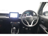 見通しの良いスッキリとした視界で、どなたでも運転しやすいです♪運転のしやすさは疲れにくさにも繋がりますよね♪
