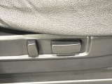 【パワーシート】スイッチ一つで簡単にシートの微調整が可能!電動だから力もいりません!快適なシートポジションにセットして、快適なドライブをお楽しみください。