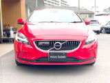 【D4エンジン(2.0L直噴ディーゼルターボ)】燃費性能を大幅に向上させながら力強いトルクによりドライバーを虜にさせます。