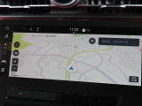 無線でCarPlayやAndroidAutoの接続も可能です。