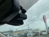 日産純正ドライブレコーダーが付いております!運転中の録画を行ってくれますので、万が一のときに役に立ってくれますよ!