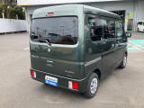 車両右斜め後ろからです!