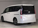 【ワイド保証】日産販売店の中古車には、無料で保証が付いています。走行距離無制限で、無料保証期間は1年間から。品質に自信があるから実現した、日産ならではの保証です。