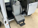 当店では、国家資格を持った整備スタッフがあなたのお車をしっかりサポート!!アフターメンテナンスもすべてお任せ下さい☆