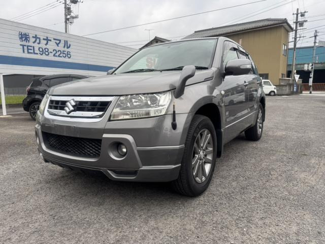 エスクード 2.0 ヘリーハンセン リミテッド 4WD 