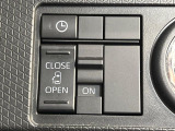 【パワースライドドア】スマートキーや運転席のスイッチでスライドドアの開閉が可能♪電動だから力を入れてドアを開ける必要が無く、小さいお子様でも、重い荷物を持っている時もラクに開け閉めできます♪