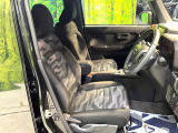 【シートヒーター】寒い日に重宝するシートヒーター!エアコンより早く温まってくれるので寒がりの人も安心ですね♪エアコンの温風は乾燥するから苦手、という方にもをおすすめです。