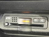 【ETC】高速道路の料金所をストレスなく通過!話題のスポットやサービスエリアに多い「スマートIC」利用時は必須のアイテムです。当店でセットアップを実施、ご納車当日からすぐにご利用いただけます!