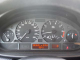 納車時に 車両状態や整備内容を記載した 愛車カルテをお渡ししています。 愛車のホームドクターとして 頼れるお店を目指しています。