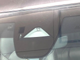【i-ACTIVESENSE】走行中に前方の車両等を認識し、衝突しそうな時は警報とブレーキで衝突回避と被害軽減をアシスト。より安全にドライブをお楽しみいただけます。
