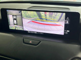 【360&deg;ビューモニター】専用のカメラにより、上から見下ろしたような視点で360度クルマの周囲を確認することができます☆死角部分も確認しやすく、狭い場所での切り返しや駐車もスムーズに行えます。