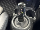 ●シフトノブの使用感も少なく、良好な状態です。