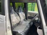 もちろん車内はキレイです♪よりクリーンな状態をキープしたいお客様には『ナノゾーンコート』がおすすめ!新型コロナウイルス対策や、除菌・消臭に効果を発揮し多くの方にご好評いただいております。