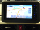 【ナビゲーション】目的地までしっかり案内してくれる使いやすいナビ。Bluetooth接続すればお持ちのスマホやMP3プレイヤーの音楽を再生可能!毎日の運転がさらに楽しくなります!!
