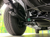 お車を安心してお乗りいただく為には、足回りの定期点検が欠かせません。サービスサポート(有償保証)では無料点検もご提供しており、安心のカーライフをお過ごしいただけるサポート体制が整っています。