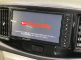 【フルセグTV付ナビゲーション】使いやすいナビで目的地までしっかり案内してくれます。各種オーディオ再生機能も充実しており、お車の運転がさらに楽しくなります!!