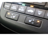 シートヒーター装備付き車!!座席に埋め込まれた電熱線によりシートを暖めることが出来る装備で、温めたられたシートは、寒い冬には最適です!!