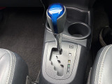 【 シフト 】スムーズなシフトチェンジで快適にお車を操縦していただけます!//