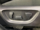 【パワーシート】スイッチ一つで簡単にシートの微調整が可能!電動だから力もいりません!快適なシートポジションにセットして、快適なドライブをお楽しみください。