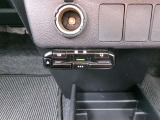 ETC車載器を装備しています。高速道路の料金所もストレスなく通行できます。