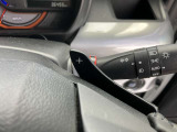★マニュアル車のような感覚で操れるパドルシフト★シフトレバーをマニュアルモードの位置にして『+』のレバーを引くとシフトアップ『-』のレバーを引くとシフトダウンします!