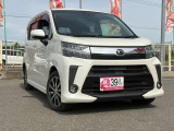 キッズスペースもございます♪お子様連れの方もごゆっくりとお車を見ていただけます☆