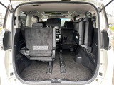 【ラゲッジスペース】展示車両のシートアレンジなど実際にお使いになるシチュエーションを想像しながらご覧いただけます♪