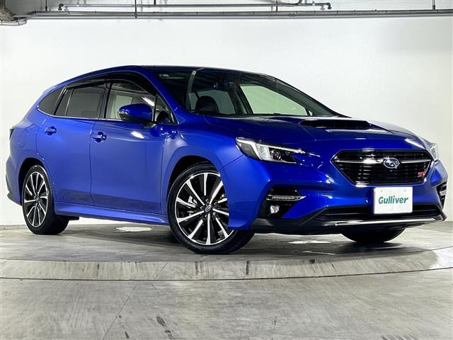 レヴォーグ1.8 STI スポーツ 4WD4WD 本革シート