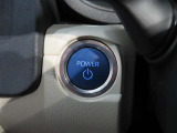 スマートキー装備車なので、キーを取り出さなくてもエンジン始動が可能です。