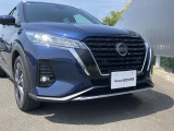 LEDヘッドランプを装備。暗い道でも明るく照らしてくれるので安心して夜道やトンネルを運転できますよ!