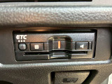 場所を取らず、見た目もスッキリとしたビルトインタイプのETC車載器です!