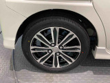 ご覧いただきありがとうございます!安心保証付きの展示車を多数揃えておりますのでお気軽にお尋ねください。