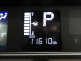 たとえばダイハツのお店にある、たくさんのスマアシ搭載車は、正常に作動する事をしっかり確認します。