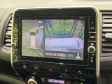【アラウンドビューモニター】専用のカメラにより、上から見下ろしたような視点で360度クルマの周囲を確認することができます☆死角部分も確認しやすく、狭い場所での切り返しや駐車もスムーズに行えます。