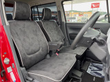 運転席シート廻りは使用感も少なく、良好な状態となっています。丁寧に使われていたことがよくわかりますね。